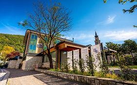 Hotel Diana